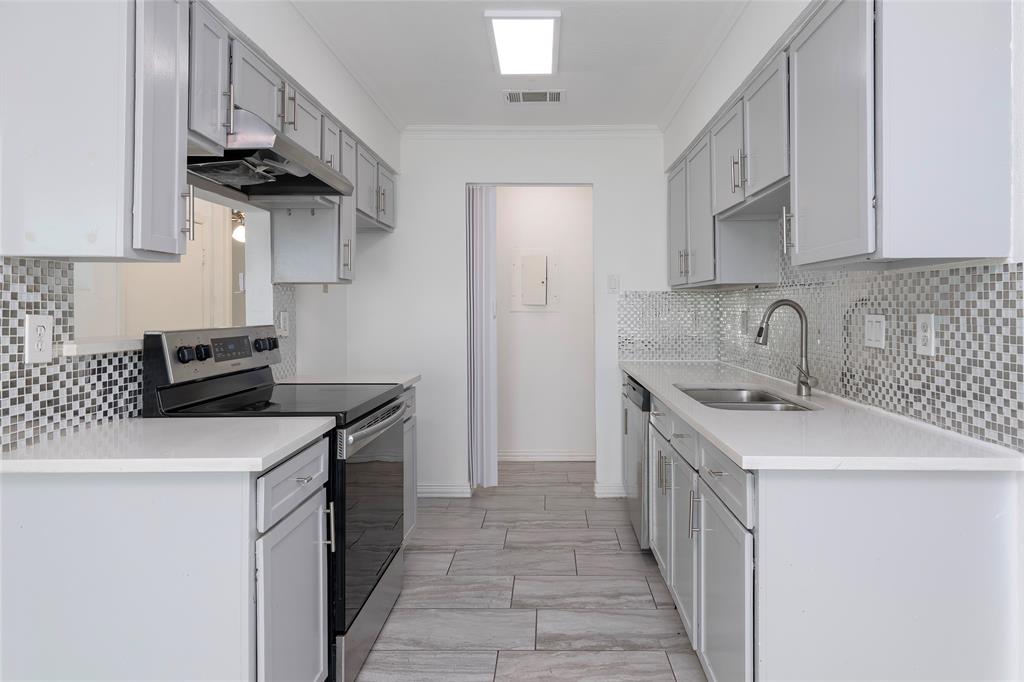 2240 Tarpley Road Property Photo