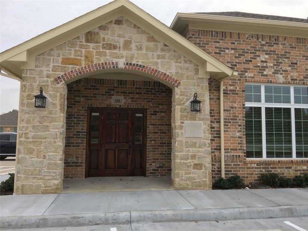 7121 Colleyville Boulevard Property Photo 2