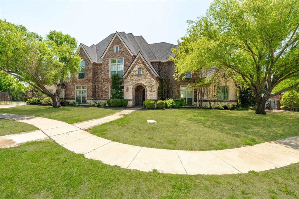 307 Morningstar Court Property Photo