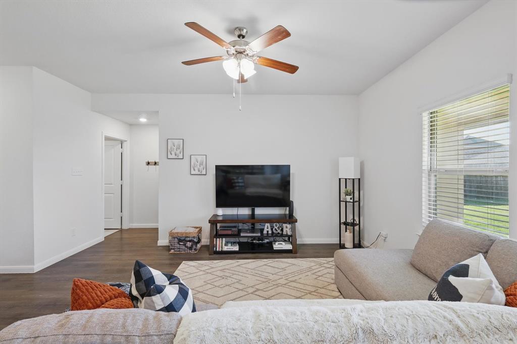 903 Saddle Club Way Property Photo 13