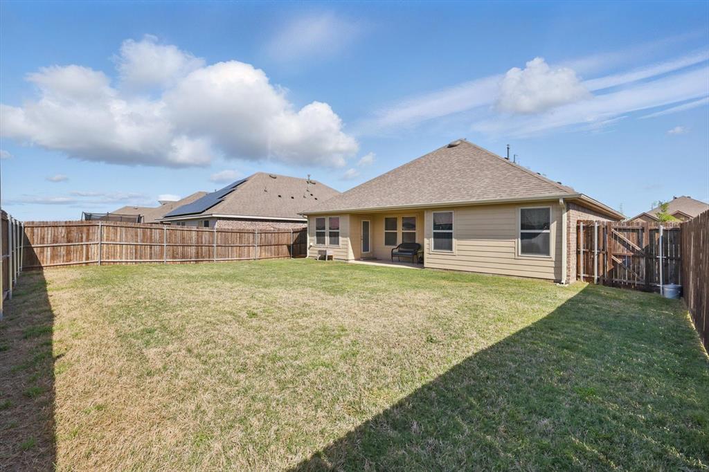 903 Saddle Club Way Property Photo 24