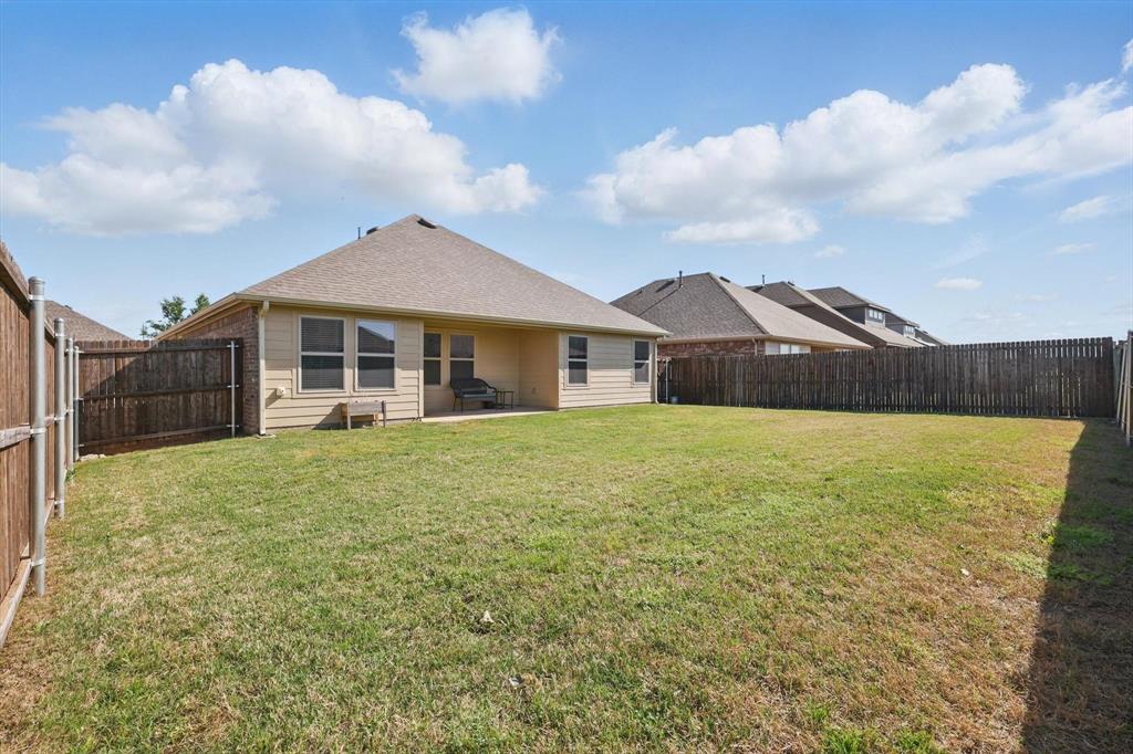 903 Saddle Club Way Property Photo 25