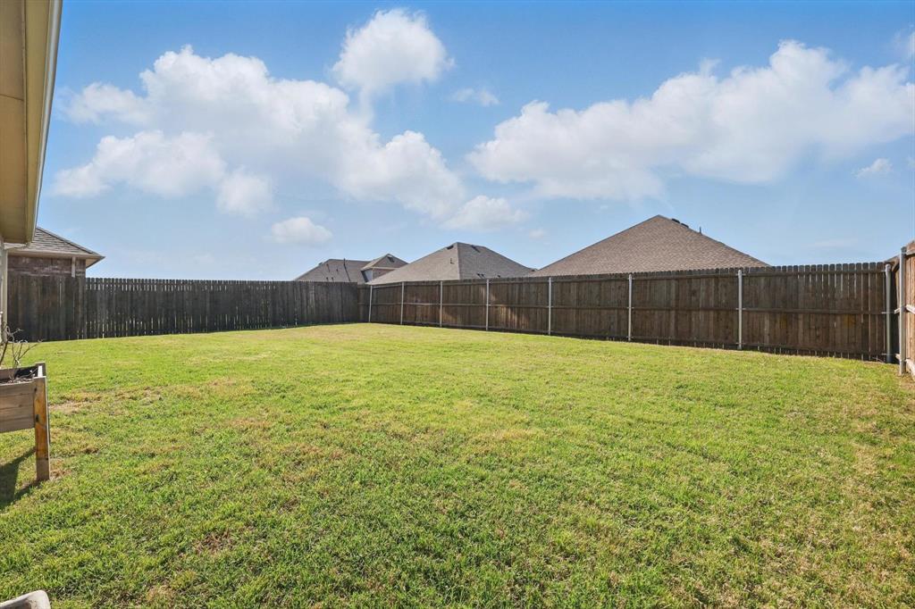 903 Saddle Club Way Property Photo 27