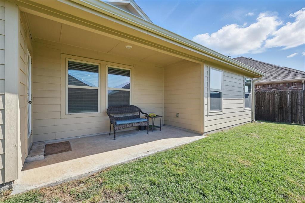 903 Saddle Club Way Property Photo 28