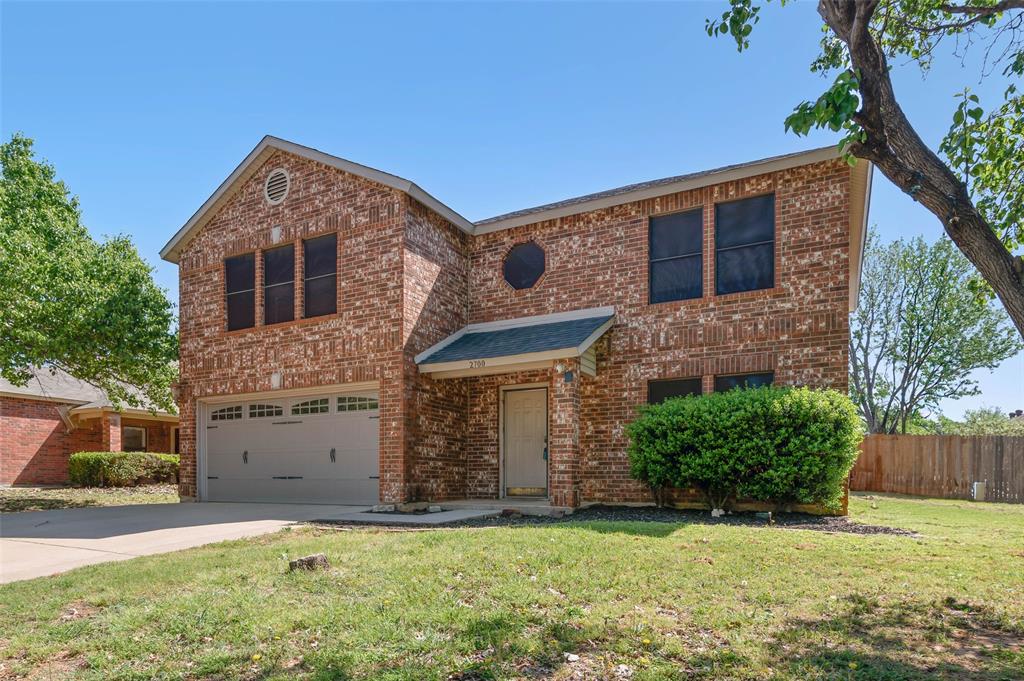 2700 Stone Creek Lane Property Photo 3