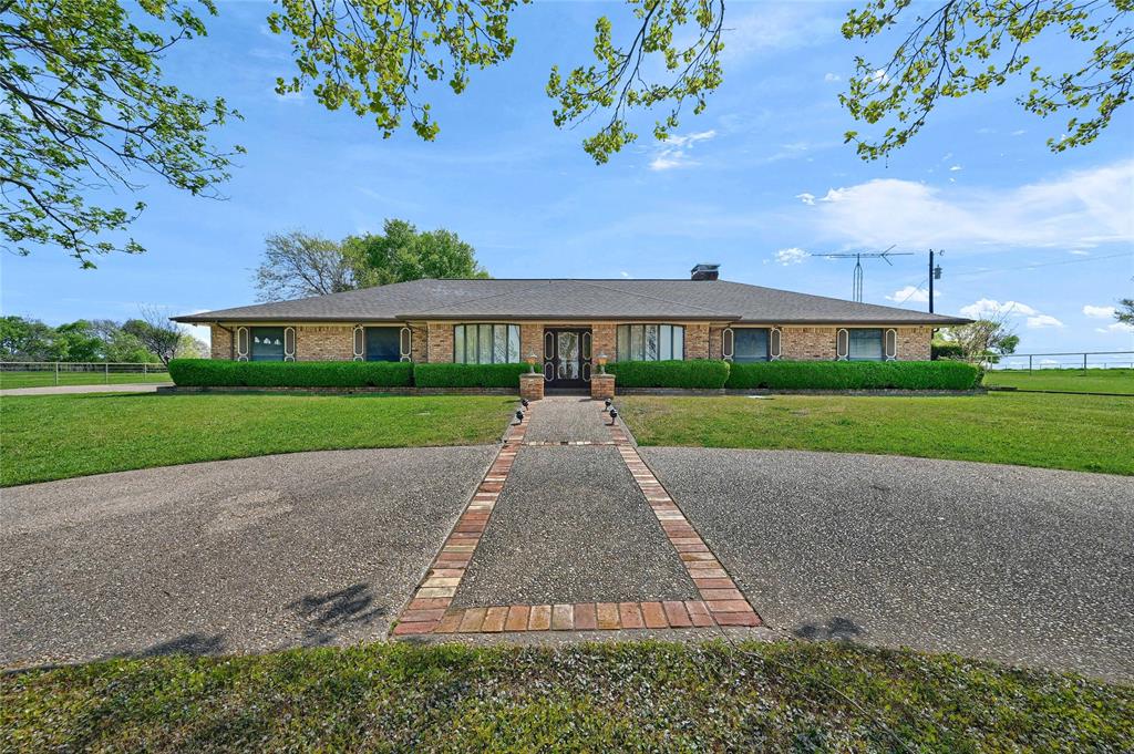 20967 Fm 121 Property Photo