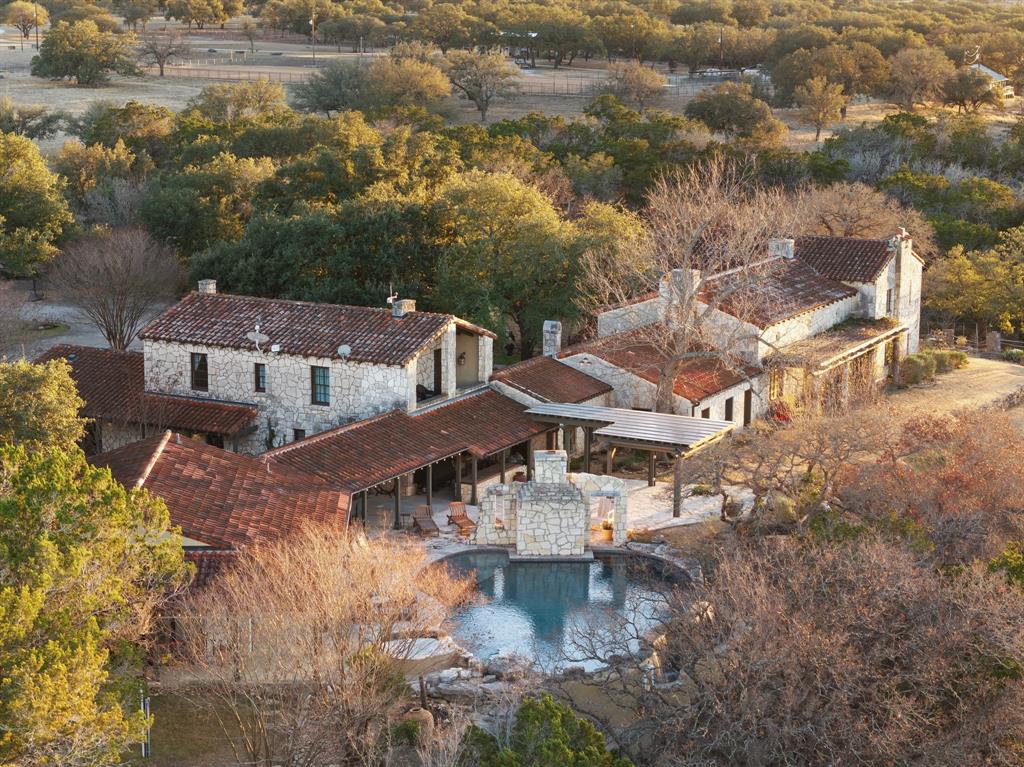 Hunt Real Estate Listings Main Image