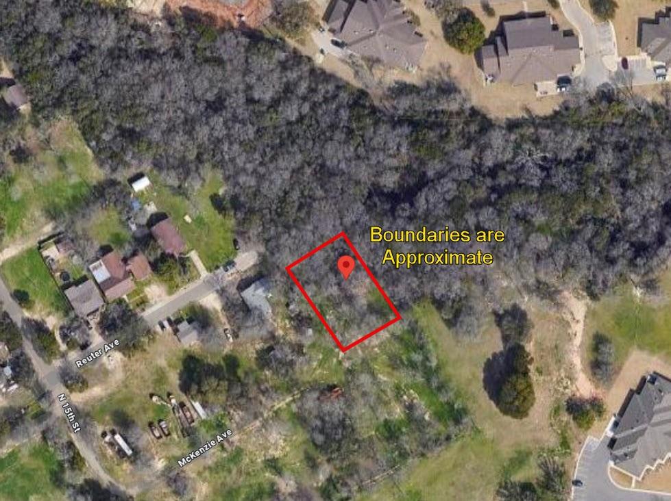 1220 Reuter Avenue Property Photo 1