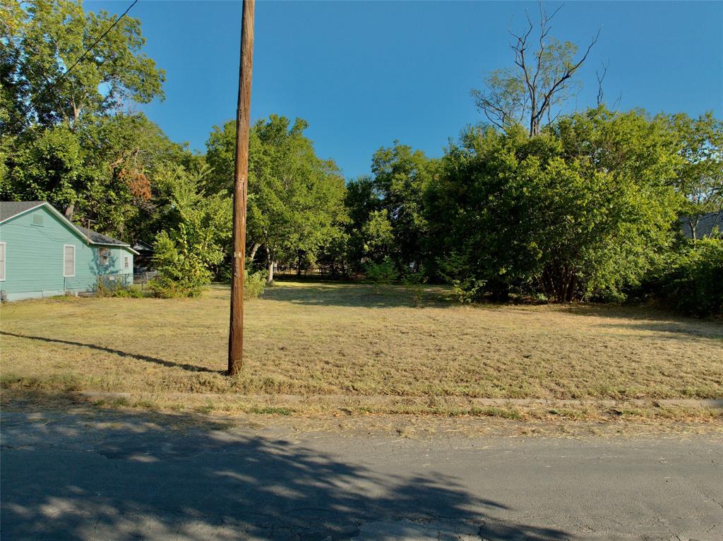 1706 W 12th Avenue Property Photo 1