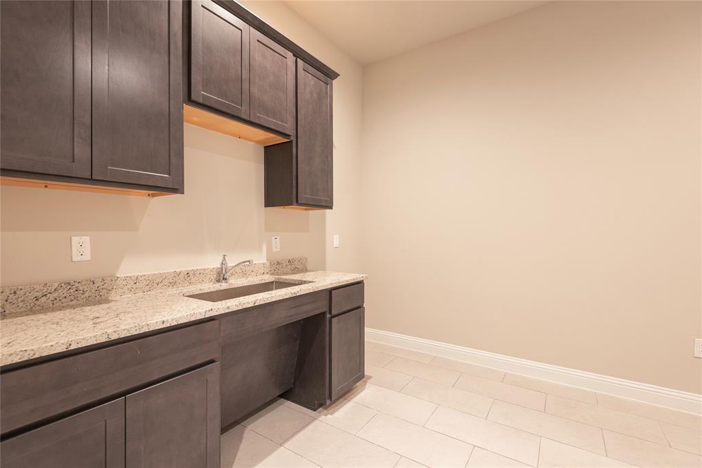 2601 Little Elm Parkway Property Photo 9