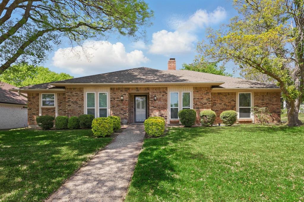 2213 Silver Holly Lane Property Photo 1