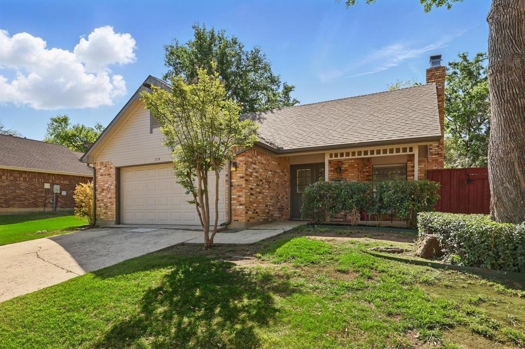 2514 Lake Bend Terrace Property Photo