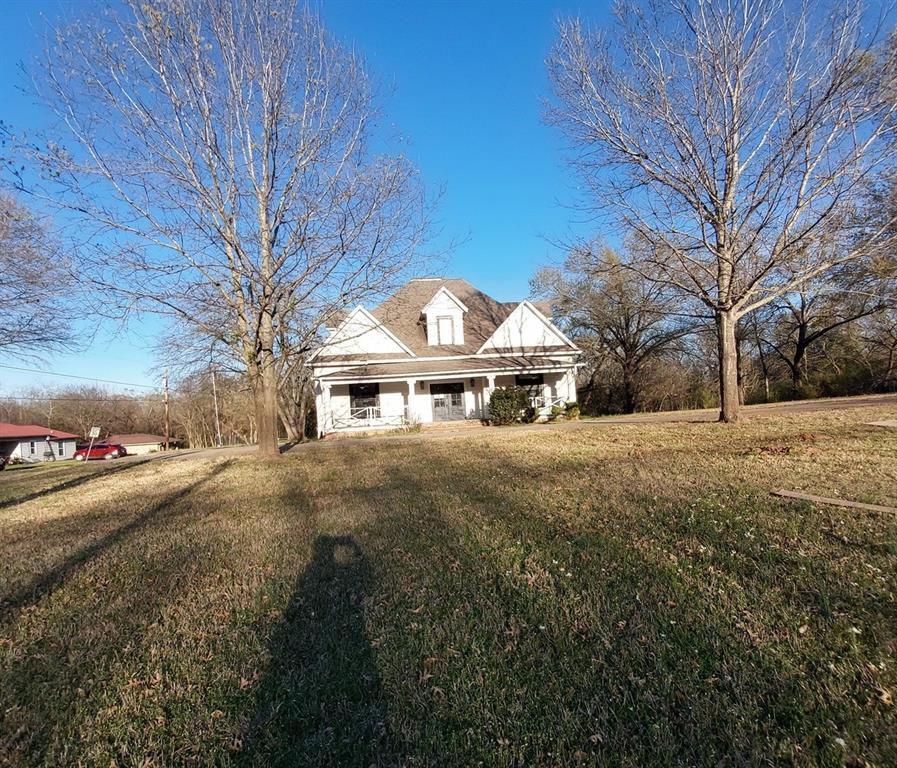 601 Holbrook Street Property Photo