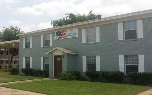 1705 S 3rd Street Property Photo