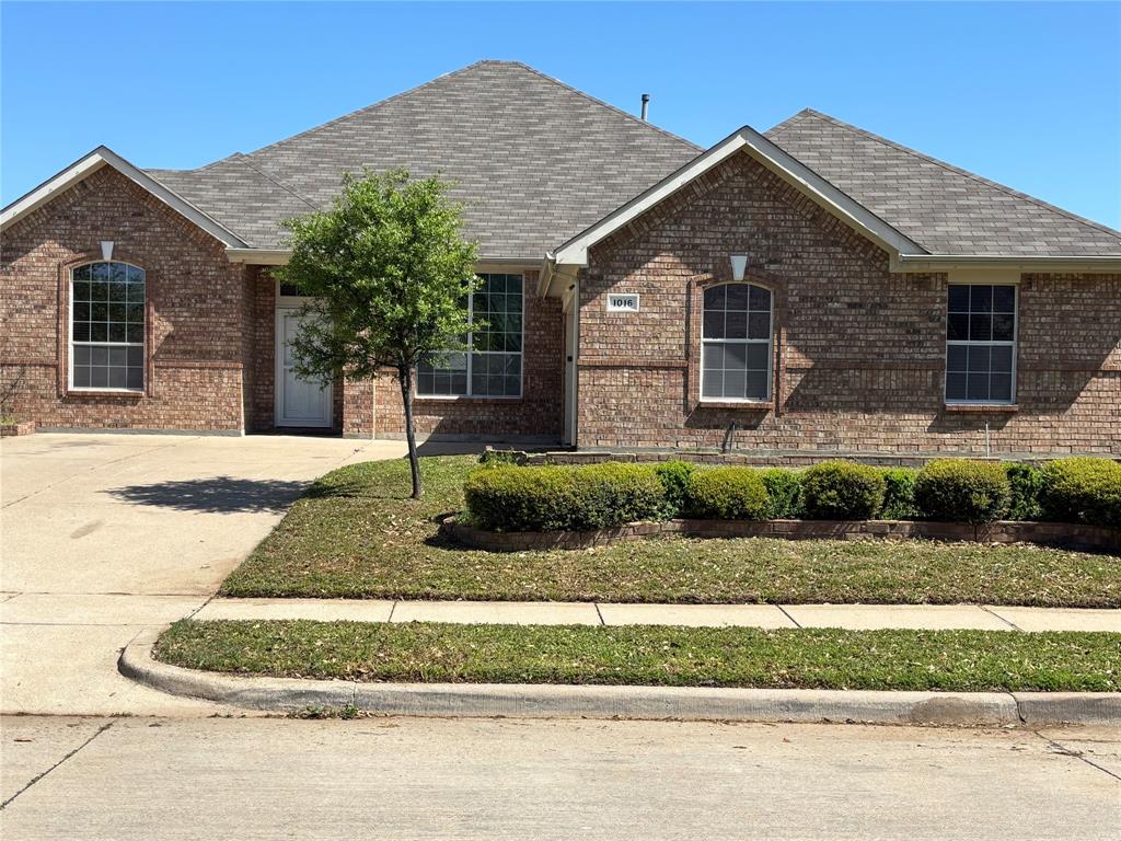 1016 Fleetwood Cove Drive Property Photo