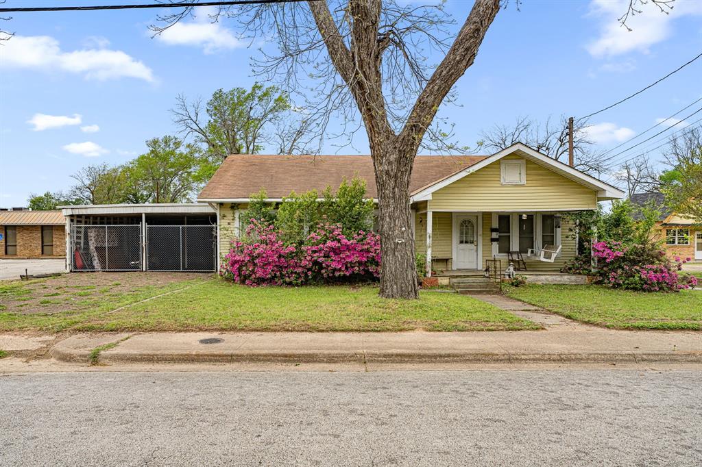 513 & 513 1/2 N High Street Property Photo