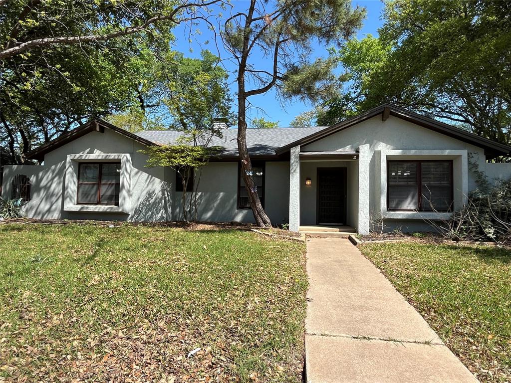 400 Morrison Drive Property Photo