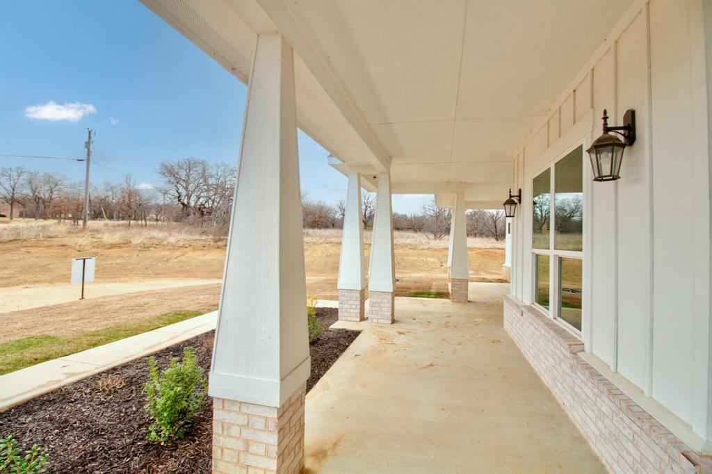 117 Mustang Springs Circle Property Photo 7