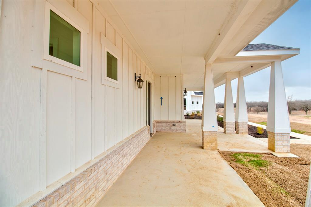 117 Mustang Springs Circle Property Photo 8