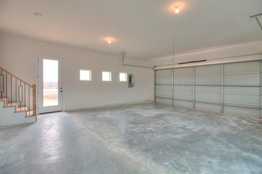 117 Mustang Springs Circle Property Photo 29