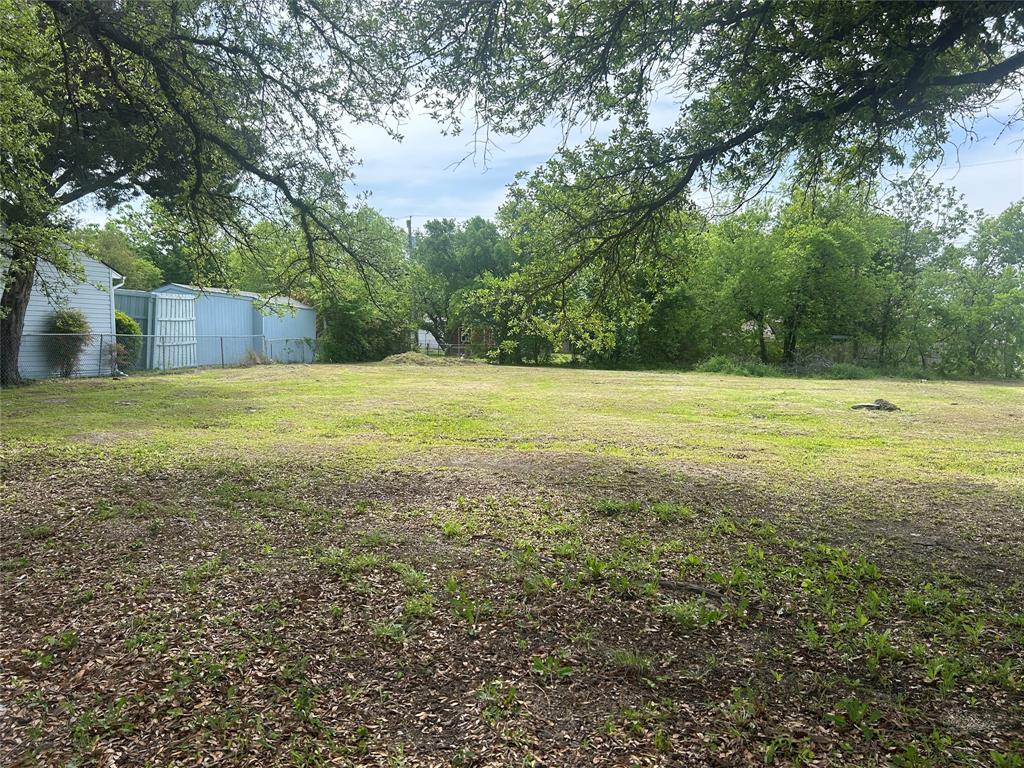 4416 Rowlett Road Property Photo 2