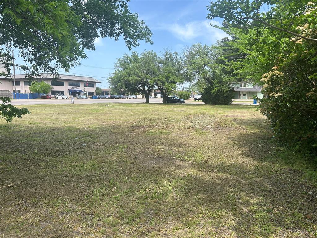 4416 Rowlett Road Property Photo 4