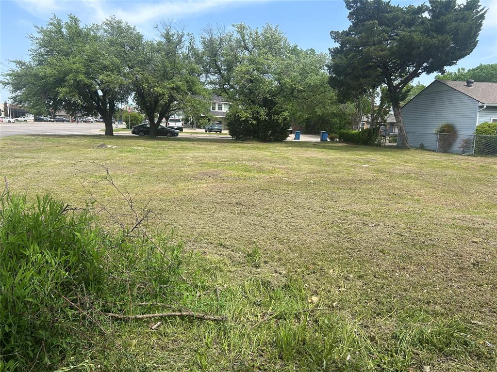 4416 Rowlett Road Property Photo 8