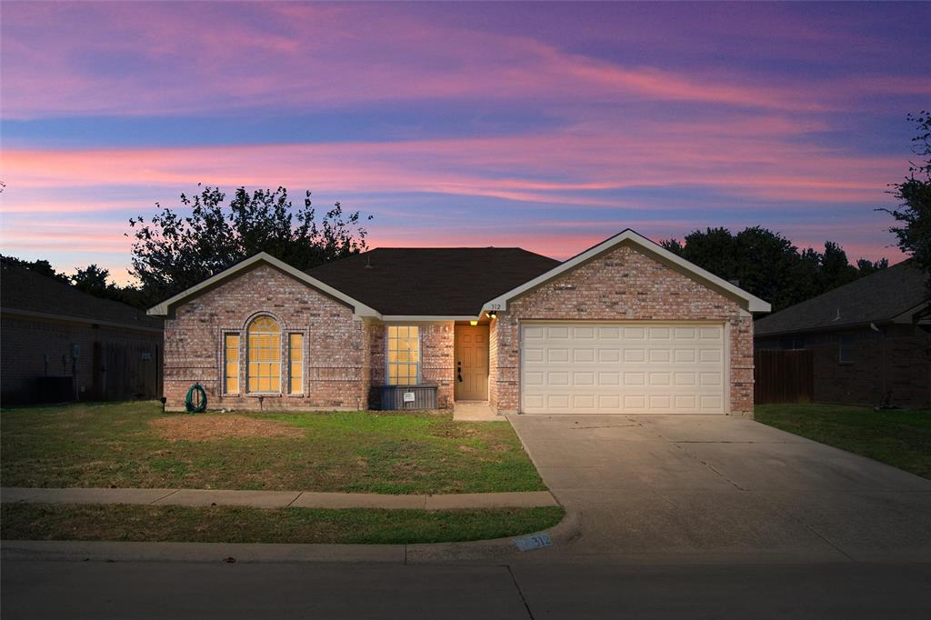 312 Willowstone Trail Property Photo