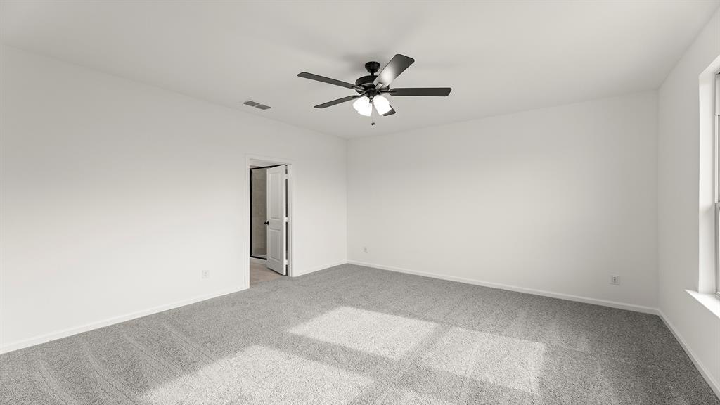 2924 Kimberwick Property Photo 12