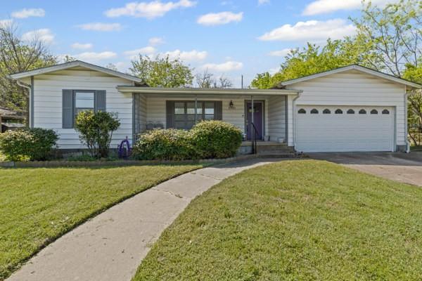 1321 W Water Street Property Photo 1