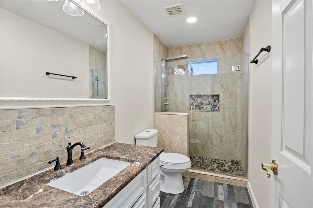 410 N Crawford Street Property Photo