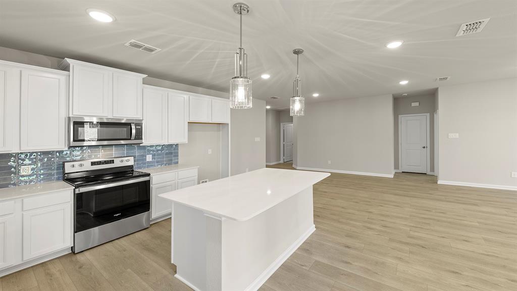 2544 Three Bars Property Photo 5