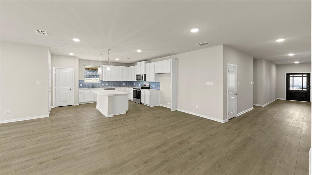 2544 Three Bars Property Photo 8