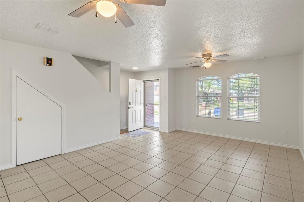 4607 Green Meadow Drive Property Photo 7