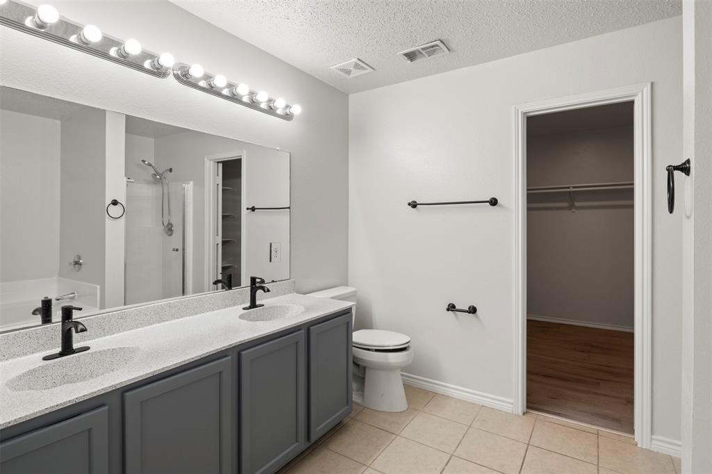4607 Green Meadow Drive Property Photo 18