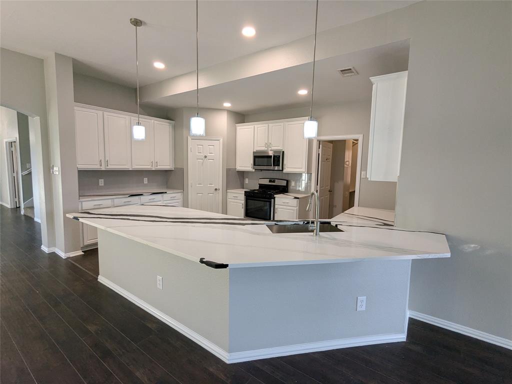 12393 Hawk Creek Drive Property Photo 1