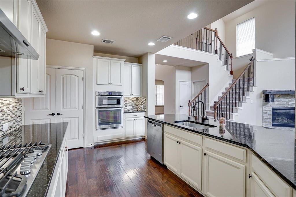 8813 Denstone Drive Property Photo 12
