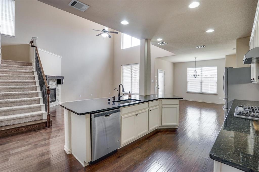 8813 Denstone Drive Property Photo 14