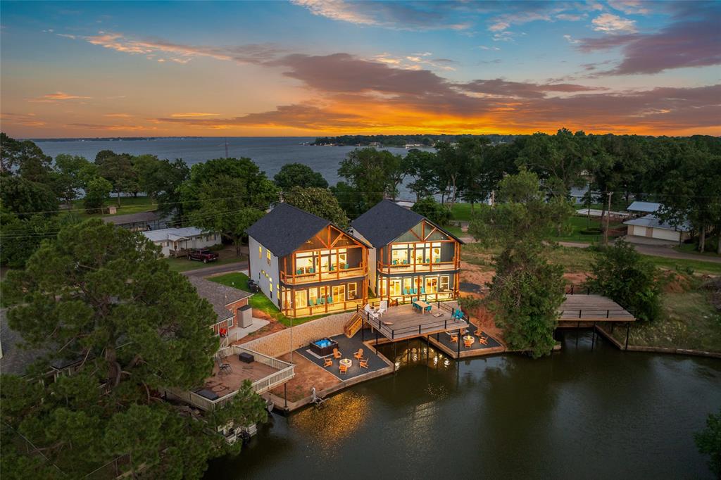105 Hilltop Circle Property Photo