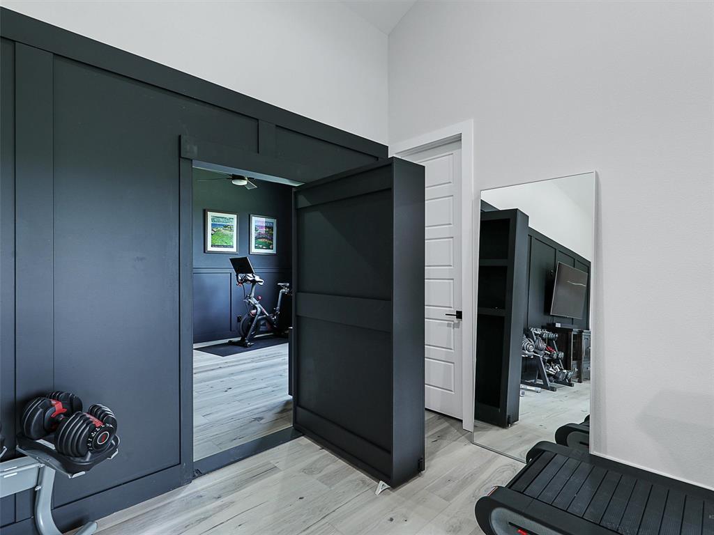 1026 Willow Point Property Photo 26