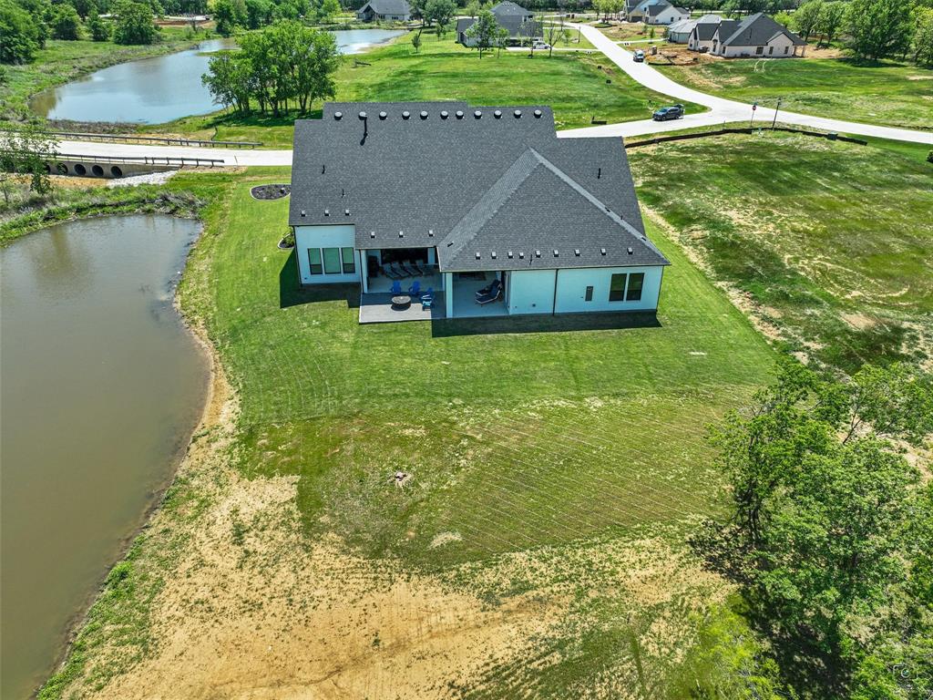 1026 Willow Point Property Photo 39