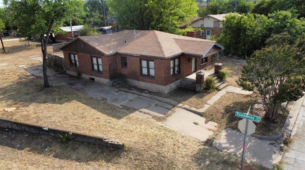 2342 N Treadaway Boulevard Property Photo 11