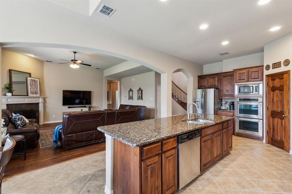 1306 Andrew Court Property Photo 9