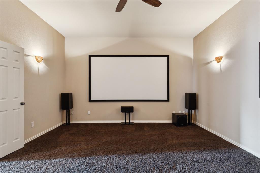1306 Andrew Court Property Photo 24