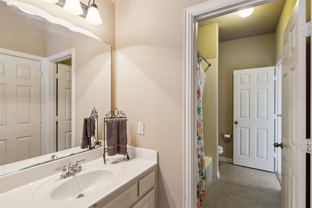 1306 Andrew Court Property Photo 31