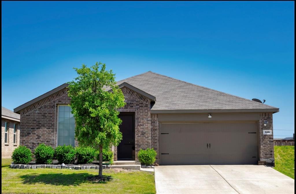 828 Costlow Lane Property Photo