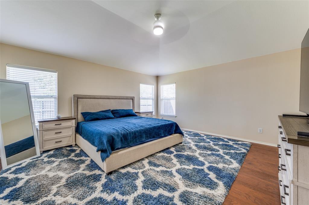 9308 Yorktown Street Property Photo 16