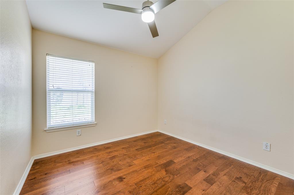 9308 Yorktown Street Property Photo 20