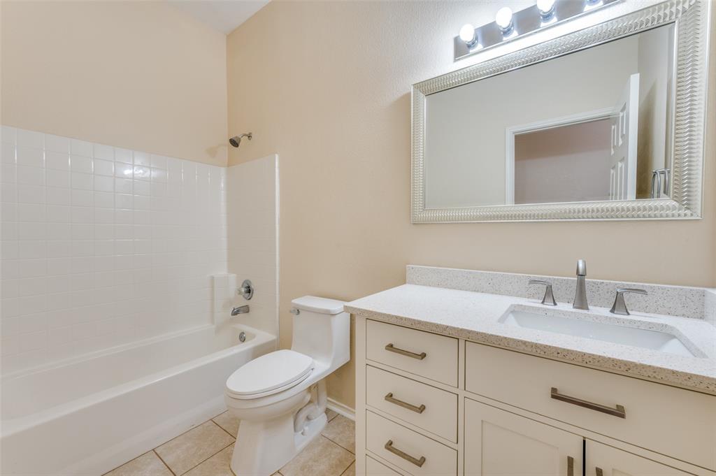 9308 Yorktown Street Property Photo 24