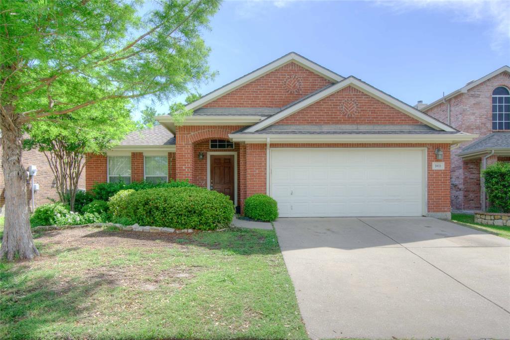 2021 Highland Drive Property Photo